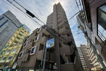 クリオ王子神谷参番館の外観（北東側から）