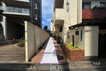 エントランスアプローチ