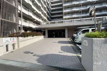 エントランスアプローチ