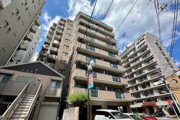 ダイアパレスステーションプラザ板橋の外観（南西側から）