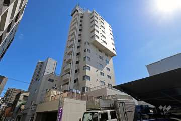 ライオンズマンション尾久第3の外観（北西側から）