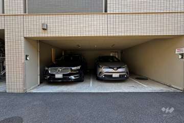 敷地内駐車場（屋内平面式）