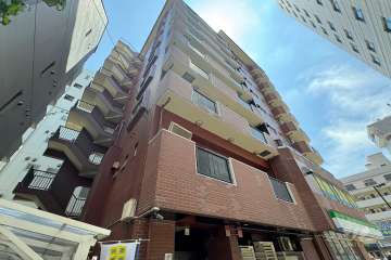 王子フラワーマンションの外観（北西側から）2