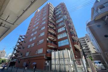 ニュー赤羽ハイツの外観（南西側から）