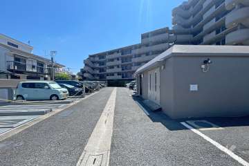 敷地内駐車場（屋外機械式）