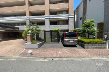 敷地内駐車場（屋外平面式）