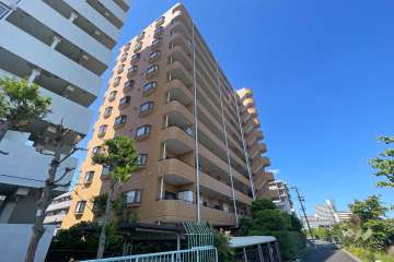 ダイアパレス北赤羽の外観（北東側から）