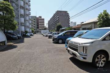 敷地内駐車場（屋外平面式）