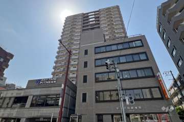 ライオンズタワー赤羽の外観（北側から）