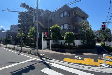ルイシャトレ浮間公園の外観（北西側から）