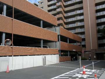 駐車場棟