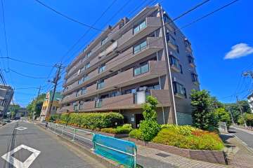 浮間公園ダイカンプラザの外観（北東側から）