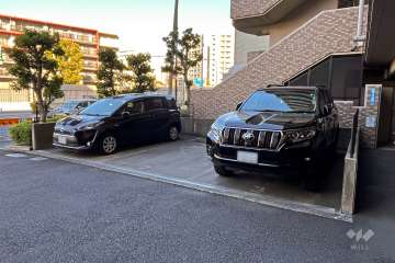 敷地内駐車場（屋外平面式）