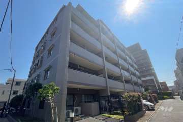 クレストフォルム王子サウスステージの外観（南西側から）