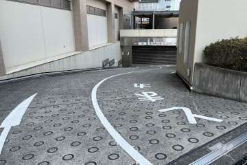 駐車場の出入り口
