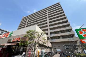 アクトピア北赤羽参番館の外観（南西側から）