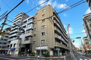 ダイアパレス駒込の外観（南西側から）