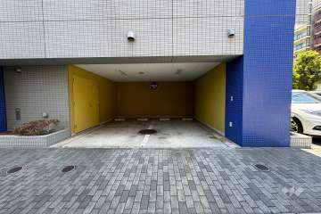 敷地内駐車場（屋内平面式）