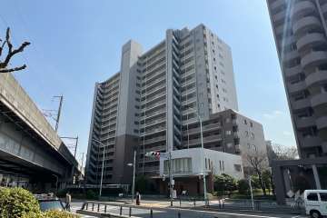 アクトピア北赤羽四番館ラパージュの外観（北西側から）