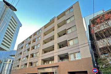 ルピナス王子駅前の外観（北東側から）