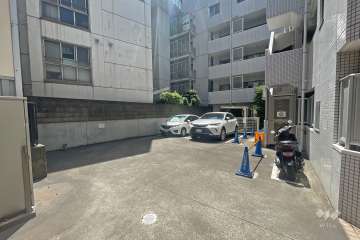 敷地内駐車場（屋外平面式）