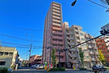 セボンエレージュの外観（北側から）