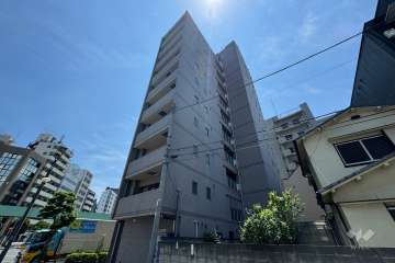 アーバンキャッスル王子の外観（北西側から）