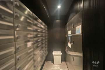 宅配ボックスと共用ポスト