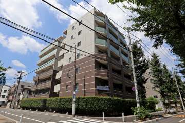 ブレシア東十条レジデンスの外観（南東側から）