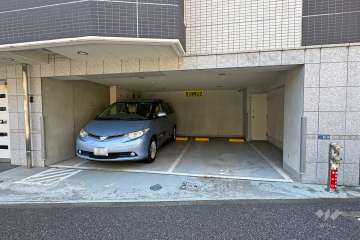 敷地内駐車場（屋内平面式）