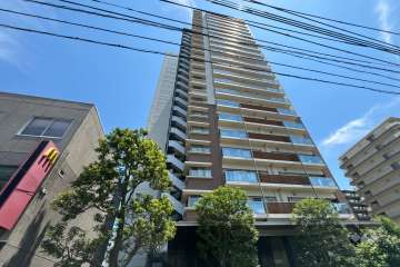 プラウドシティ赤羽の外観（北西側から）