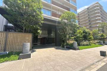 エントランスアプローチ