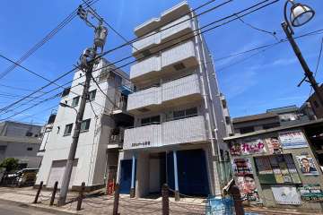 エヴェナール赤羽の外観（南東側から）