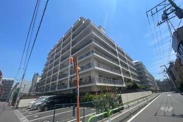 コーシン王子マンションの外観（南西側から）