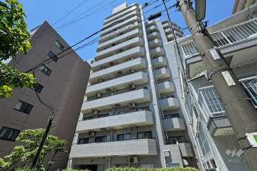 コスモ西巣鴨の外観（南東側から）