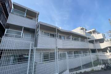 トップ西巣鴨第1の外観（南西側から）