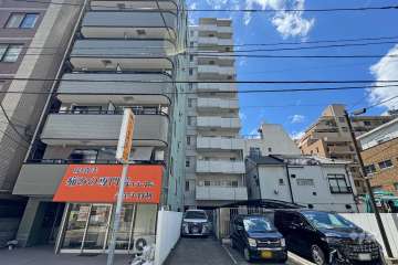 パークステージ王子駅前の外観（東側から）　