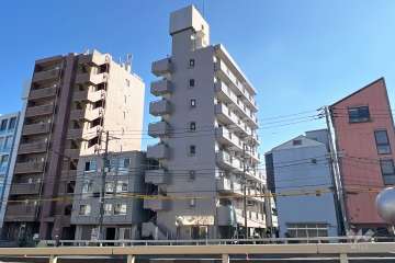 ブランシェ十条の外観（北西側から）