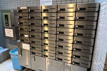 宅配ボックスと共用ポスト