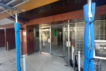 エントランス※2024年12月現在、大規模修繕工事中