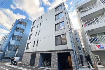 駒込マンション（北区）の外観（北側から）