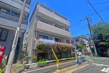 グランドコート駒込の外観（南西側から）