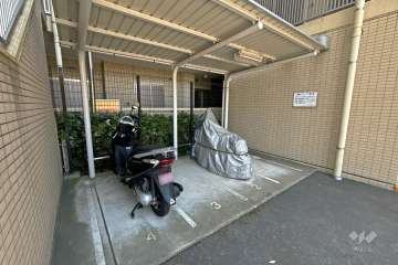 バイク置場