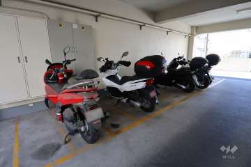 バイク置場