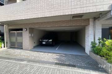 敷地内駐車場（屋内平面式）