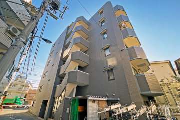 メインステージ十条の外観（北東側から）