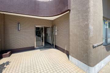 エントランス　