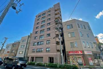 ロイヤルステージ赤羽の外観（北東側から）