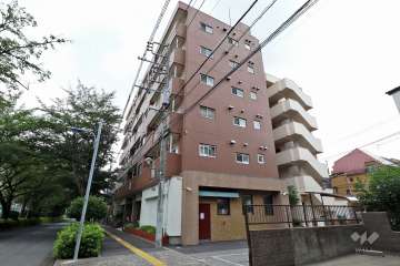 西が丘サニーハイツの外観（北東側から）