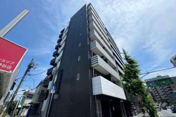 プレセダンヒルズ王子神谷駅前の外観（北西側から）